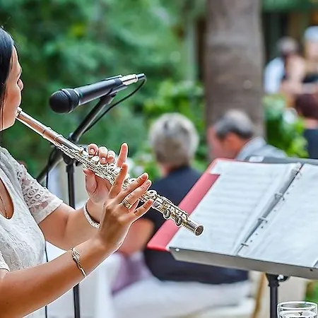 Üdülőközpont Venus 4*