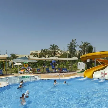 Venus 4*