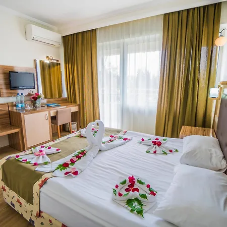 منتجع Venus 4*